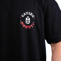 Camiseta Oversized Eating Donuts